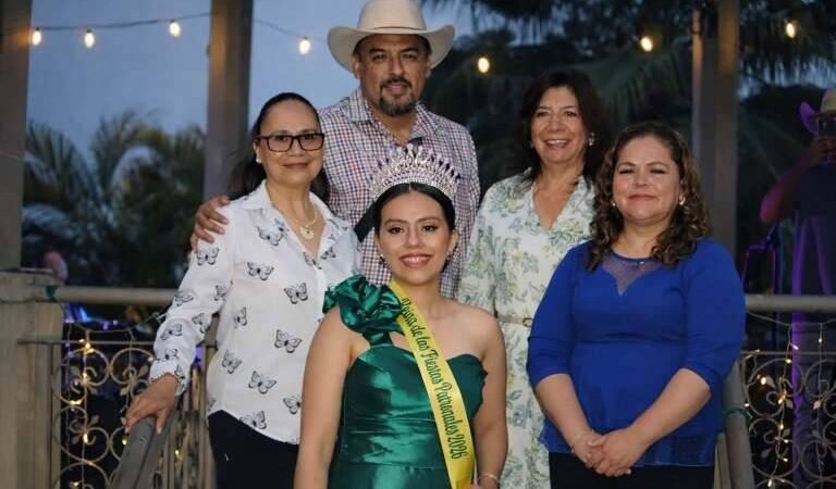 NICOLE SINAÍ, REINA DE LA FERIA DE SAN JOSÉ NERIA