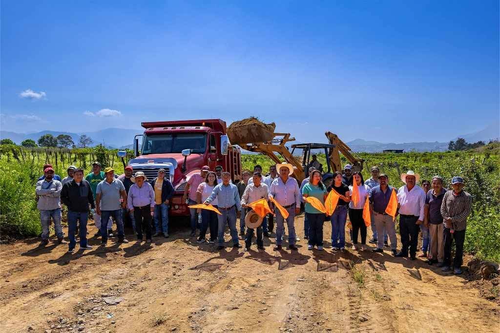 ALCALDE DA BANDERAZO A SIGUIENTE ETAPA DE LIBRAMIENTO DE TOZONGO