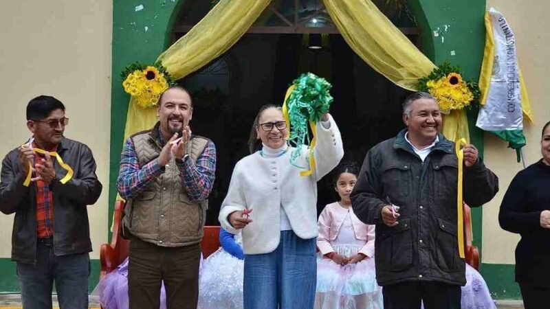 INAUGURA ALCALDESA FIESTA PATRONAL EN XONOTZINTLA