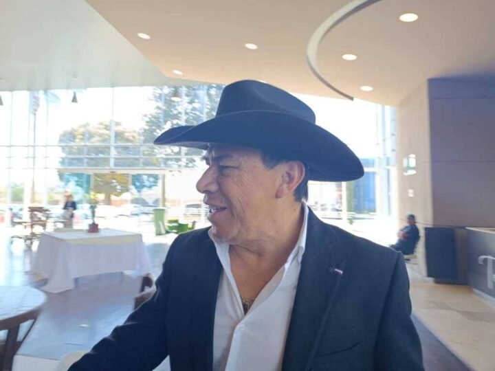 ALCALDE DE HUATUSCO BUSCA FORTALECER VOCACIÓN CAFETALERA DE LA CIUDAD