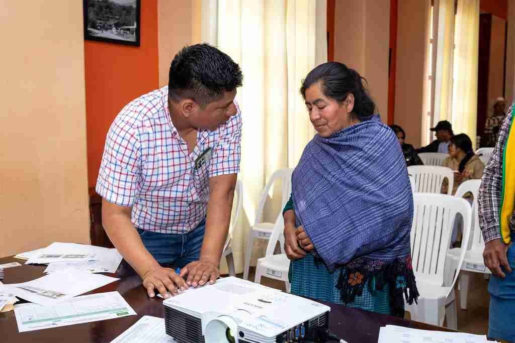 CAPACITAN A CONSEJO DE PLANEACIÓN PARA EL DESARROLLO MUNICIPAL