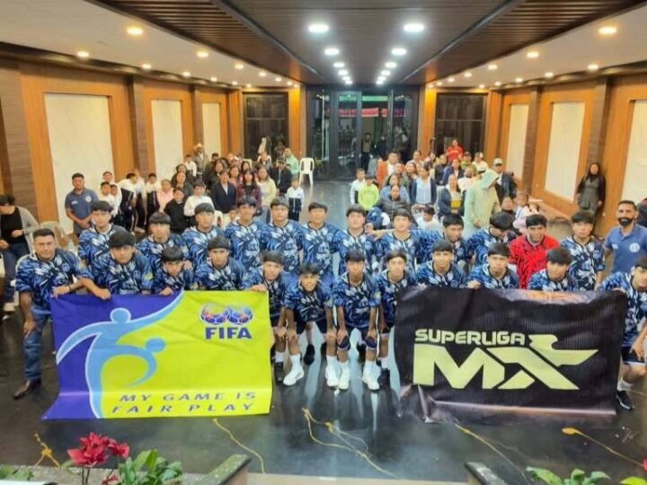 PRESENTAN A LEONES ALPATLÁHUAC SUB 17