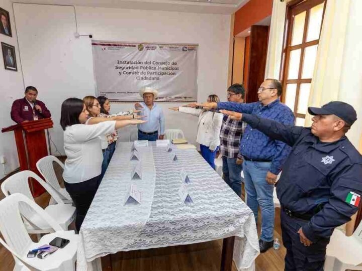 INSTALAN CONSEJO MUNICIPAL DE SEGURIDAD PÚBLICA EN COSCOMATEPEC