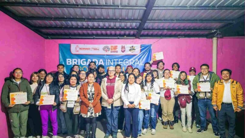 LLEVAN ACCIONES DE SALUD A HABITANTES DE CALCAHUALCO