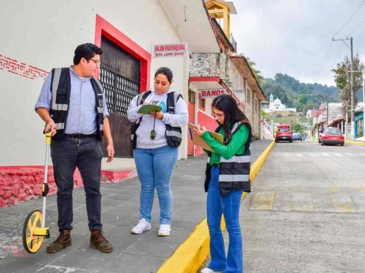 ELABORAN CARTOGRAFÍA CATASTRAL EN ALPATLÁHUAC