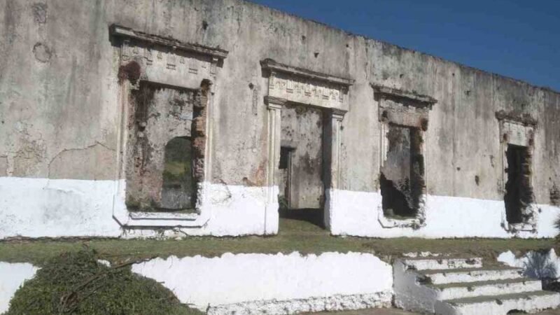 DAN MANTENIMIENTO A EX HACIENDA DE SANTA LUCIA