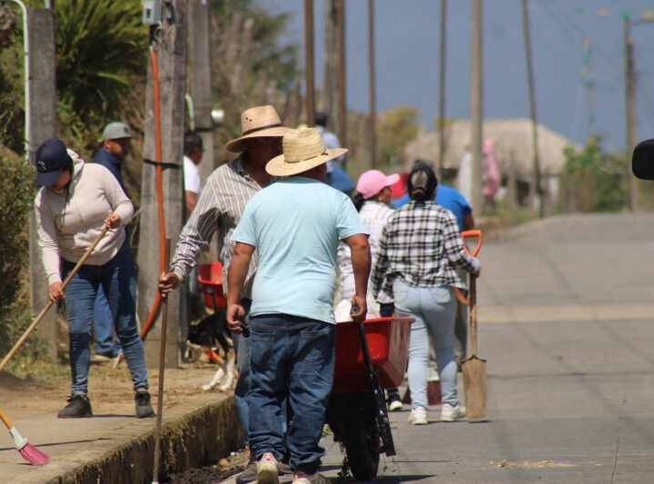 SE PREPARA ALPATLÁHUAC PARA SEMANA SANTA