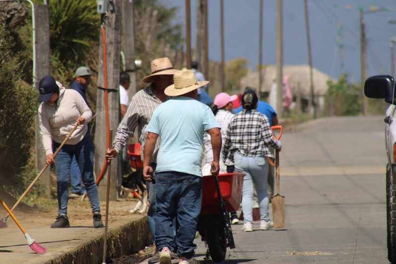 SE PREPARA ALPATLÁHUAC PARA SEMANA SANTA