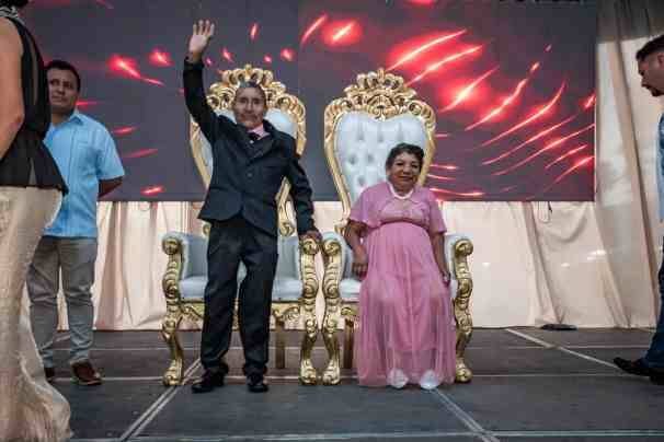 CORONAN A REYES DE LA TERCERA EDAD