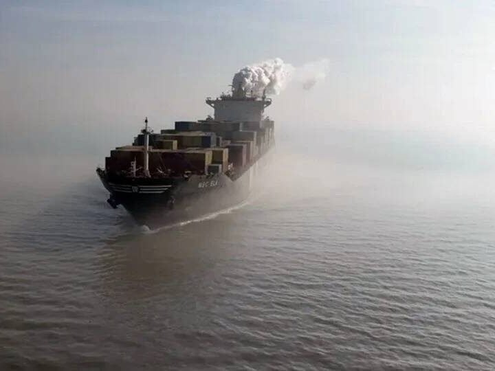 EU EXIGE A SUS ALIADOS AYUDAR A ESCOLTAR BUQUES EN EL ESTRECHO DE ORMUZ