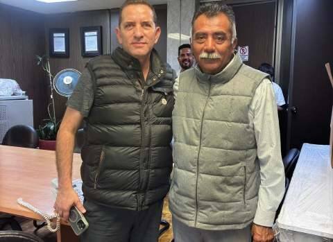 GESTIONA ALCALDE DE TOMATLÁN PROYECTOS PARA SECTOR EDUCATIVO