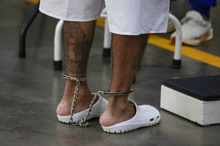 EL SALVADOR APRUEBA CADENA PERPETUA PARA ‘HOMICIDAS, VIOLADORES Y TERRORISTAS’