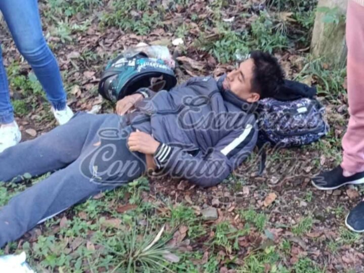 DERRAPA MOTOCICLISTA EN BARRANCA DE CHOCAMÁN
