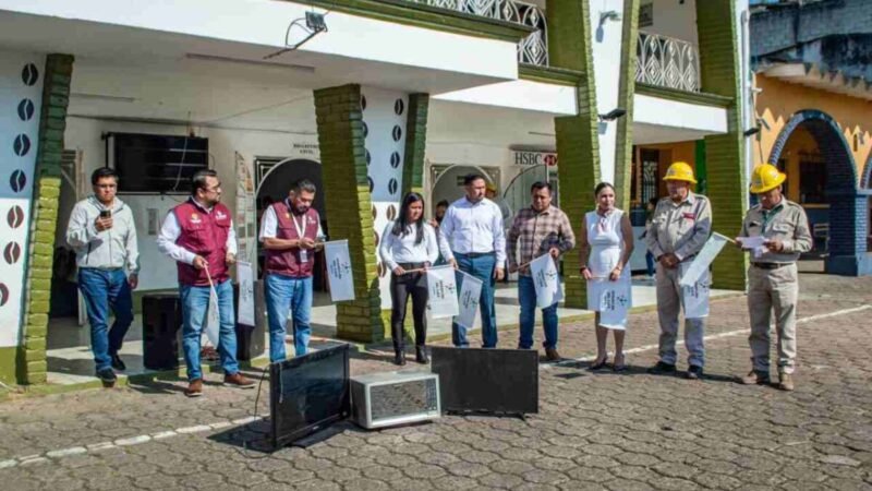 PONEN EN MARCHA CAMPAÑA CONTRA EL DENGUE EN IXHUATLÁN DEL CAFÉ