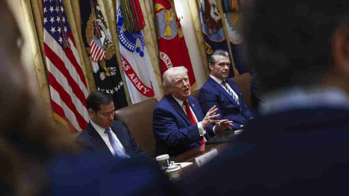 TRUMP EXTIENDE SU ULTIMÁTUM PARA QUE IRÁN REABRA EL ESTRECHO DE ORMUZ