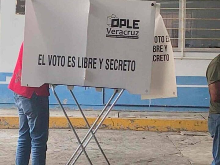 ELIGEN A AGENTES MUNICIPALES EN FORTÍN