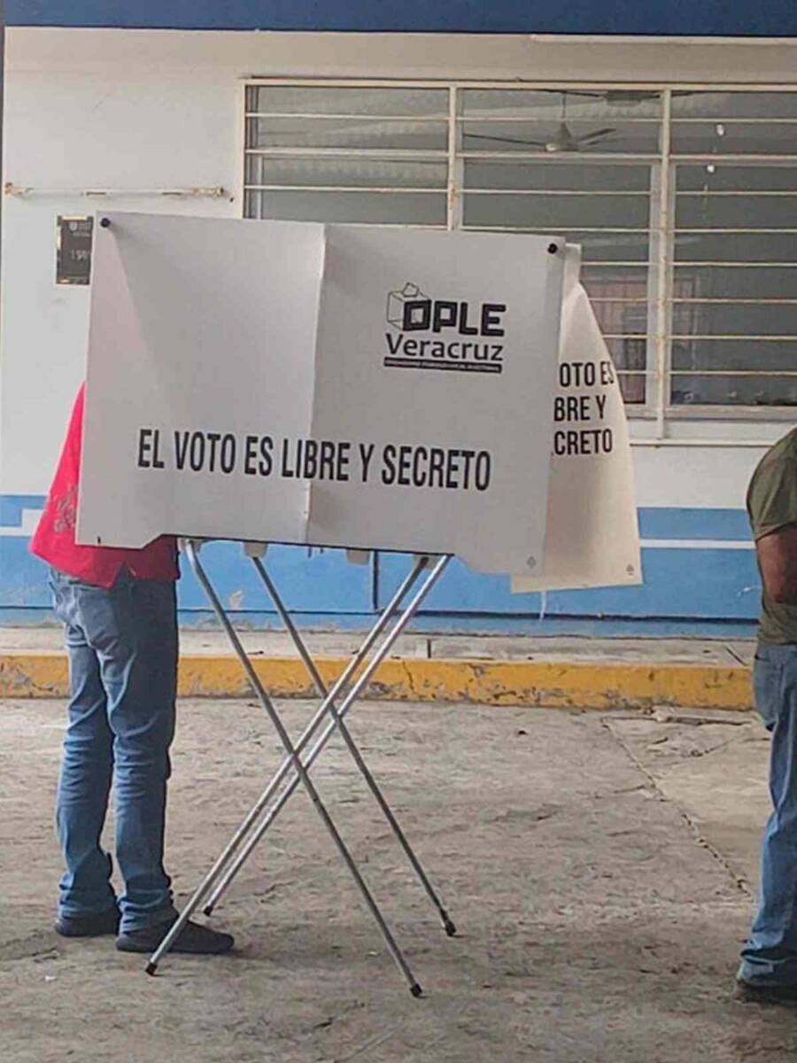 ELIGEN A AGENTES MUNICIPALES EN FORTÍN