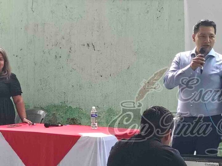 CAPACITAN A PERSONAL DE TOTUTLA EN SOLUCIÓN ALTERNATIVA DE CONFLICTOS