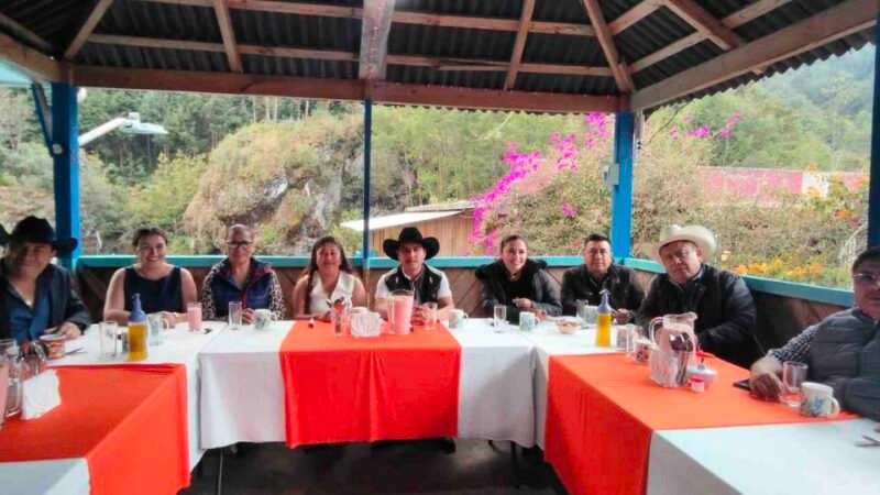 ALCALDES DEL DISTRITO DE HUATUSCO RETOMAN REUNIONES REGIONALES