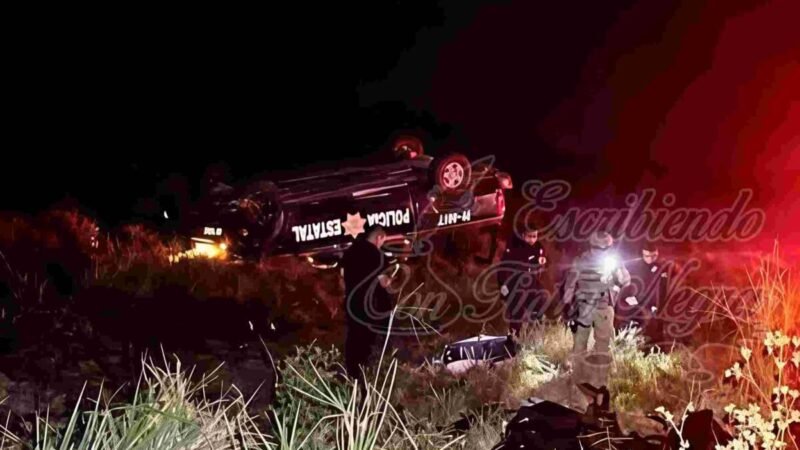 PERSECUSIÓN Y BALACERA TERMINA CON VOLCADURA DE ESTATALES