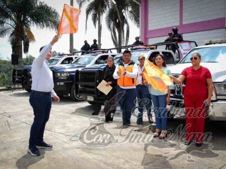 ALCALDE DA BANDERAZO DE OPERATIVO DE SEMANA SANTA EN TOTUTLA