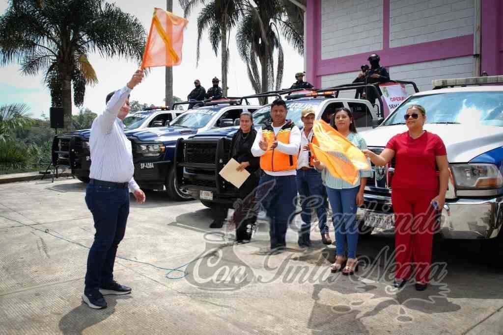 ALCALDE DA BANDERAZO DE OPERATIVO DE SEMANA SANTA EN TOTUTLA