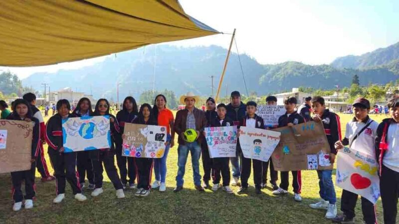 CELEBRAN MUNDIALITO CALCAHUALCO 2026