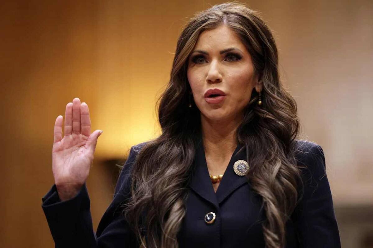 TRUMP SUSTITUYE A KRISTI NOEM COMO SECRETARIA DE SEGURIDAD NACIONAL