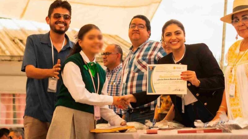 TOMATLÁN TERCER LUGAR EN OLIMPIADA ESTATAL DE MATEMÁTICAS