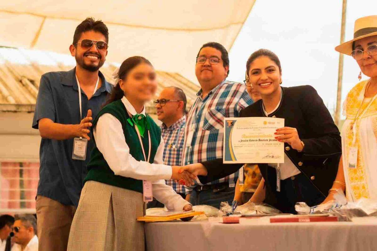TOMATLÁN TERCER LUGAR EN OLIMPIADA ESTATAL DE MATEMÁTICAS