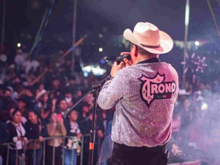 SE CORONA EL TRONO DE MÉXICO EN IXHUATLÁN DEL CAFÉ