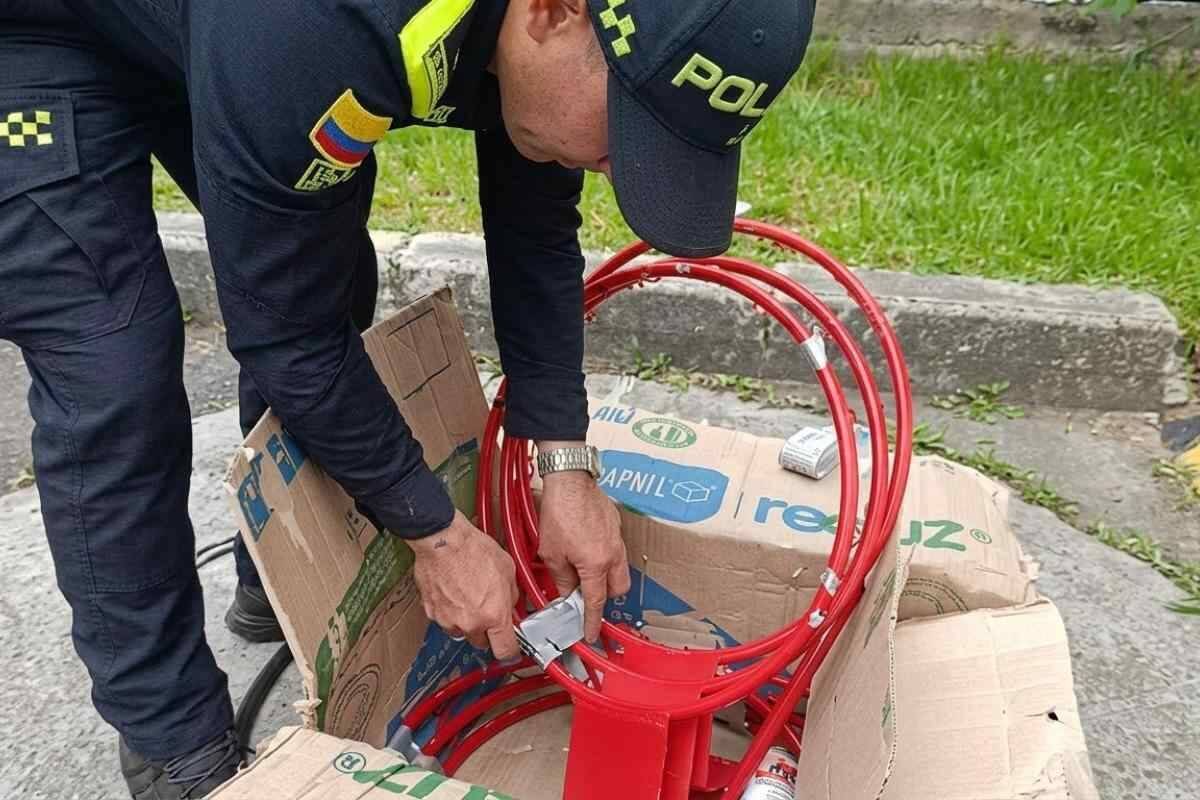 DETECTAN COCAÍNA OCULTA EN AROS DE BALONCESTO RUMBO A AUSTRALIA