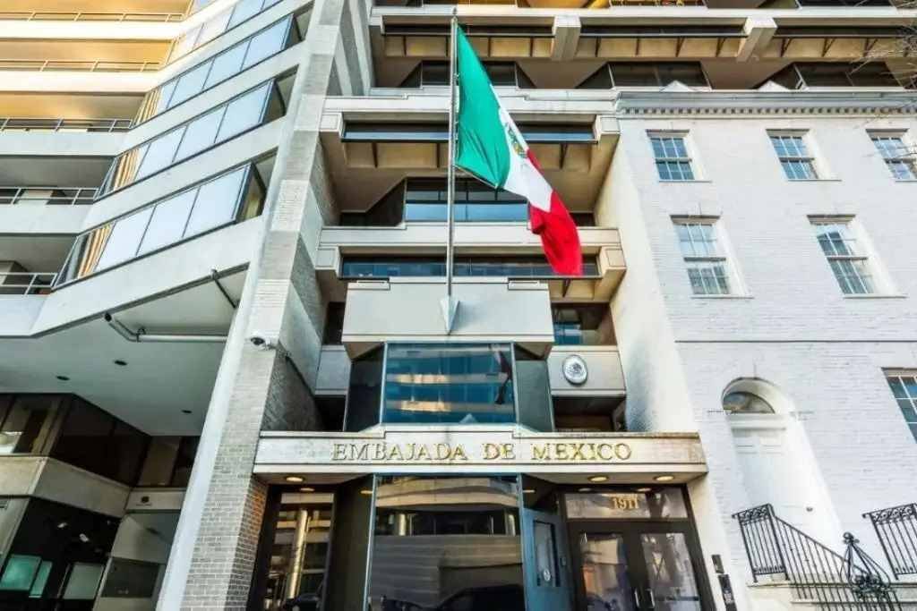 EMBAJADA DE MÉXICO EN IRÁN CIERRA ANTE LA ESCALADA DEL CONFLICTO