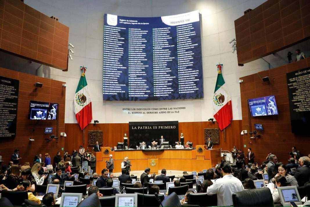 SENADO APRUEBA REFORMA PARA LIMITAR PENSIONES DE FUNCIONARIOS PÚBLICOS
