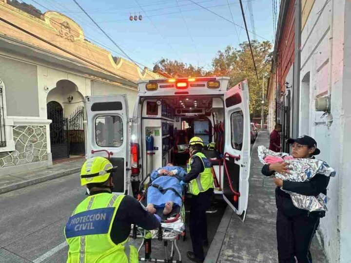 PROTECCIÓN CIVIL ASISTE A UNA MUJER QUE DIO A LUZ EN SU DOMICILIO EN ORIZABA