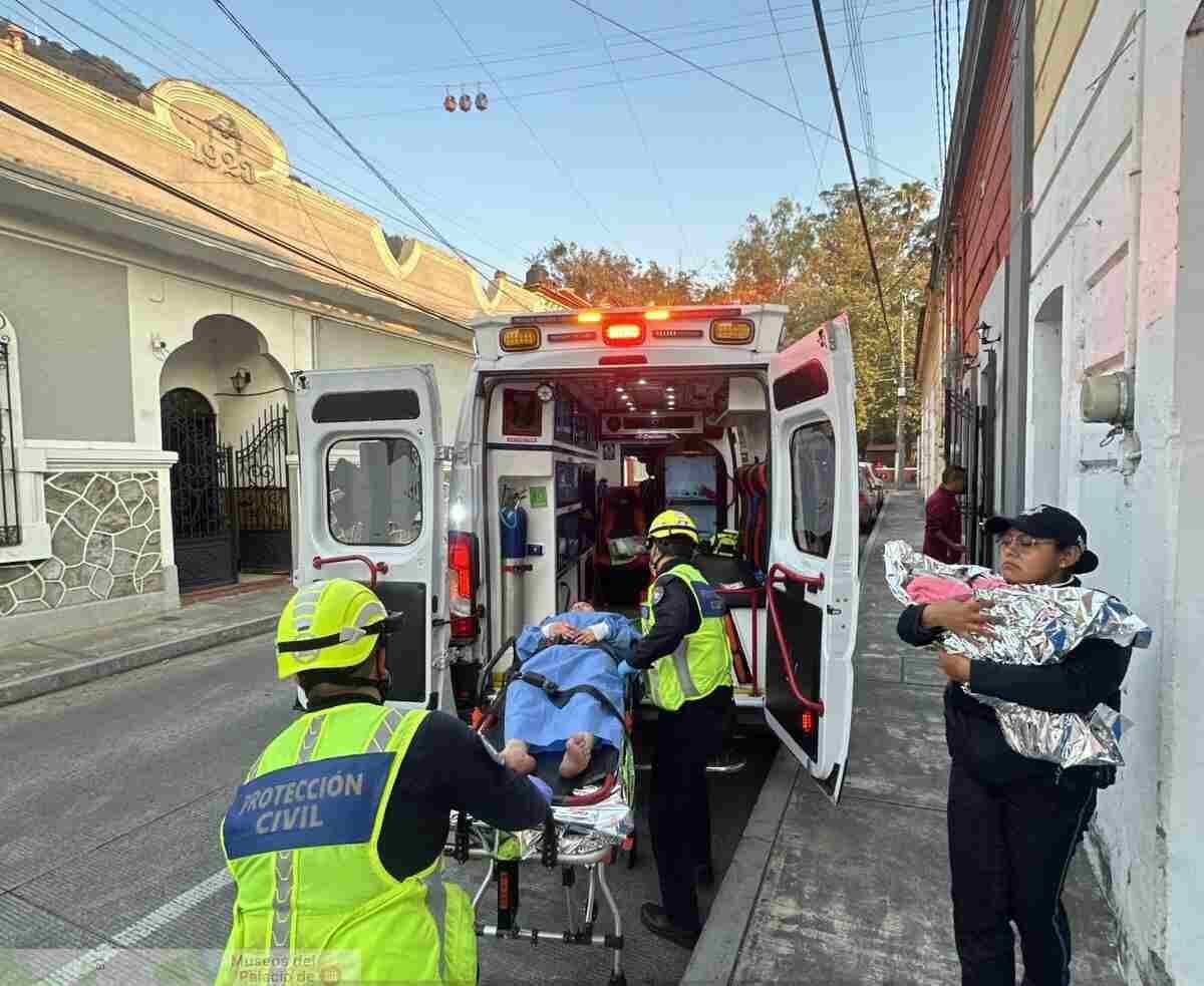 PROTECCIÓN CIVIL ASISTE A UNA MUJER QUE DIO A LUZ EN SU DOMICILIO EN ORIZABA