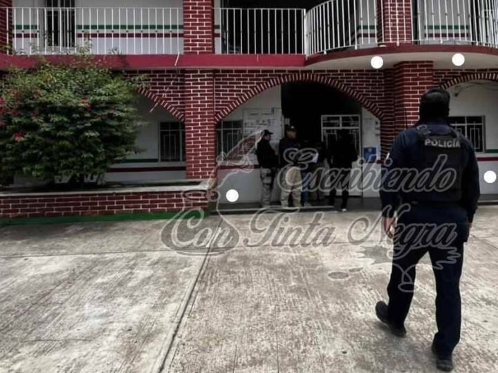 REVISAN COMANDANCIAS DE TLALTETELA Y COMAPA