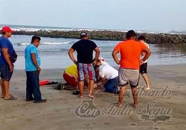 SE AHOGA ESTUDIANTE DE LA UNIVERSIDAD VERACRUZANA EN EL MAR
