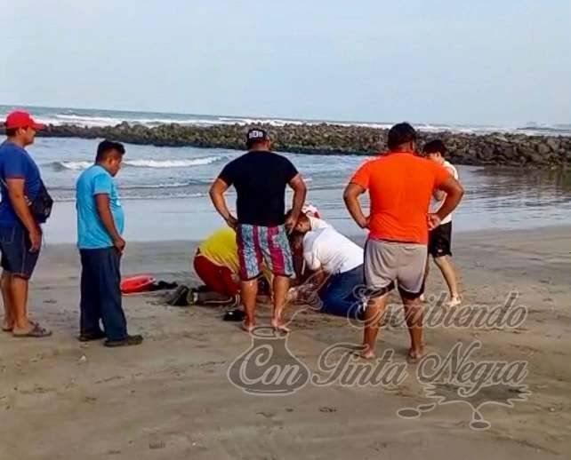 SE AHOGA ESTUDIANTE DE LA UNIVERSIDAD VERACRUZANA EN EL MAR