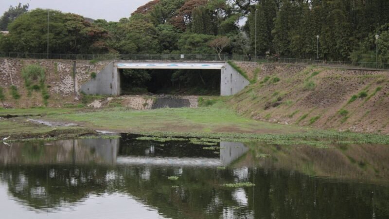 LOS NIVELES BAJOS EN EL VASO REGULADOR EL CHIRIMOYO NO REPRESENTAN PELIGRO PARA LA POBLACIÓN