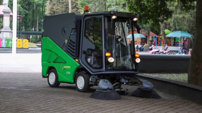 MODERNIZAN SERVICIO DE LIMPIA PÚBLICA EN ORIZABA CON BARREDORA GREEN MACHINE