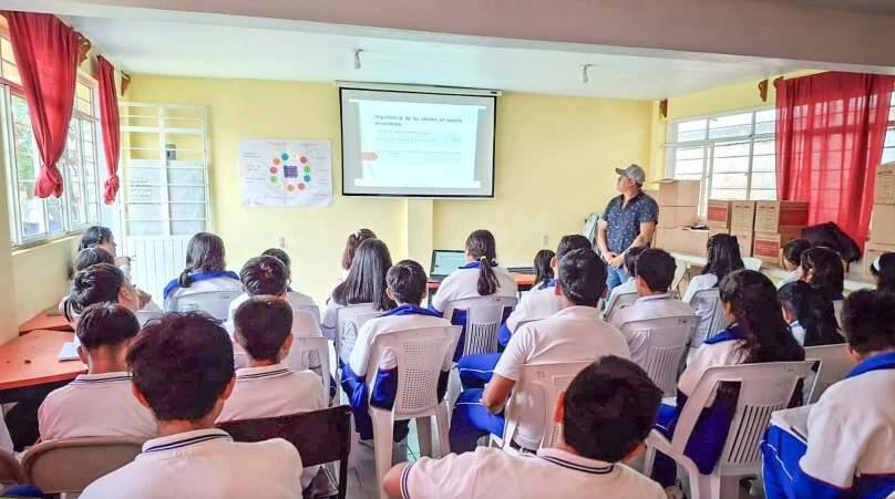 PROMUEVEN EDUCACIÓN AMBIENTAL EN CALCAHUALCO