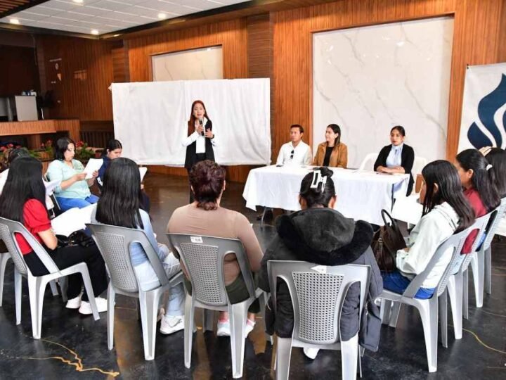 INICIA CURSO DE ENFERMERÍA EN ALPATLÁHUAC