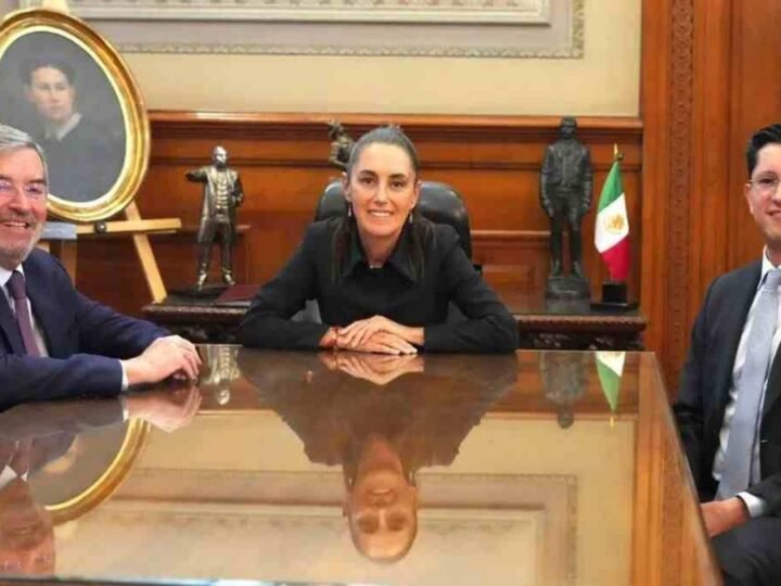 JUAN RAMÓN DE LA FUENTE DEJA LA SRE; ROBERTO VELASCO ES EL NUEVO CANCILLER