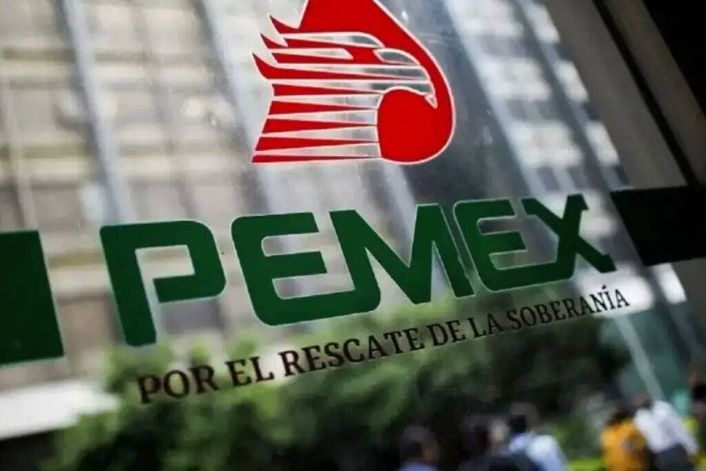 JUBILADOS DE PEMEX PIDEN BLINDAR DERECHOS EN LEYES DE PENSIONES