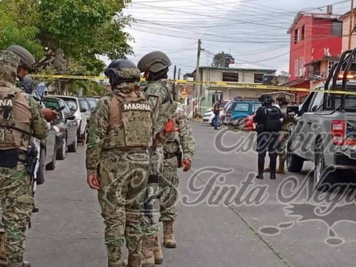 LO EJECUTAN FRENTE A SUS HIJOS; AMBOS RESULTARON HERIDOS
