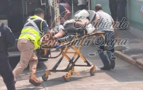 LA ATACA SU PAREJA A MACHETAZOS