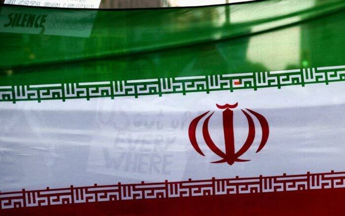 IRÁN ESTÁ ABIERTO A LA DIPLOMACIA SI EU CESA SUS ‘ACCIONES PROVOCADORAS’
