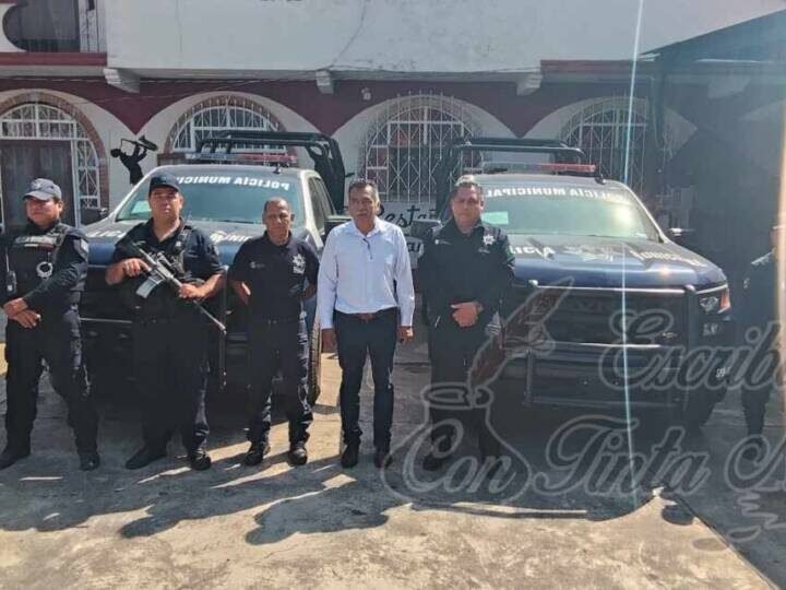 REFUERZAN SEGURIDAD EN TOMATLÁN CON NUEVAS PATRULLAS