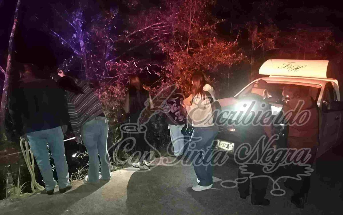 MOTOCICLISTA MUERE AL CAER A BARRANCO